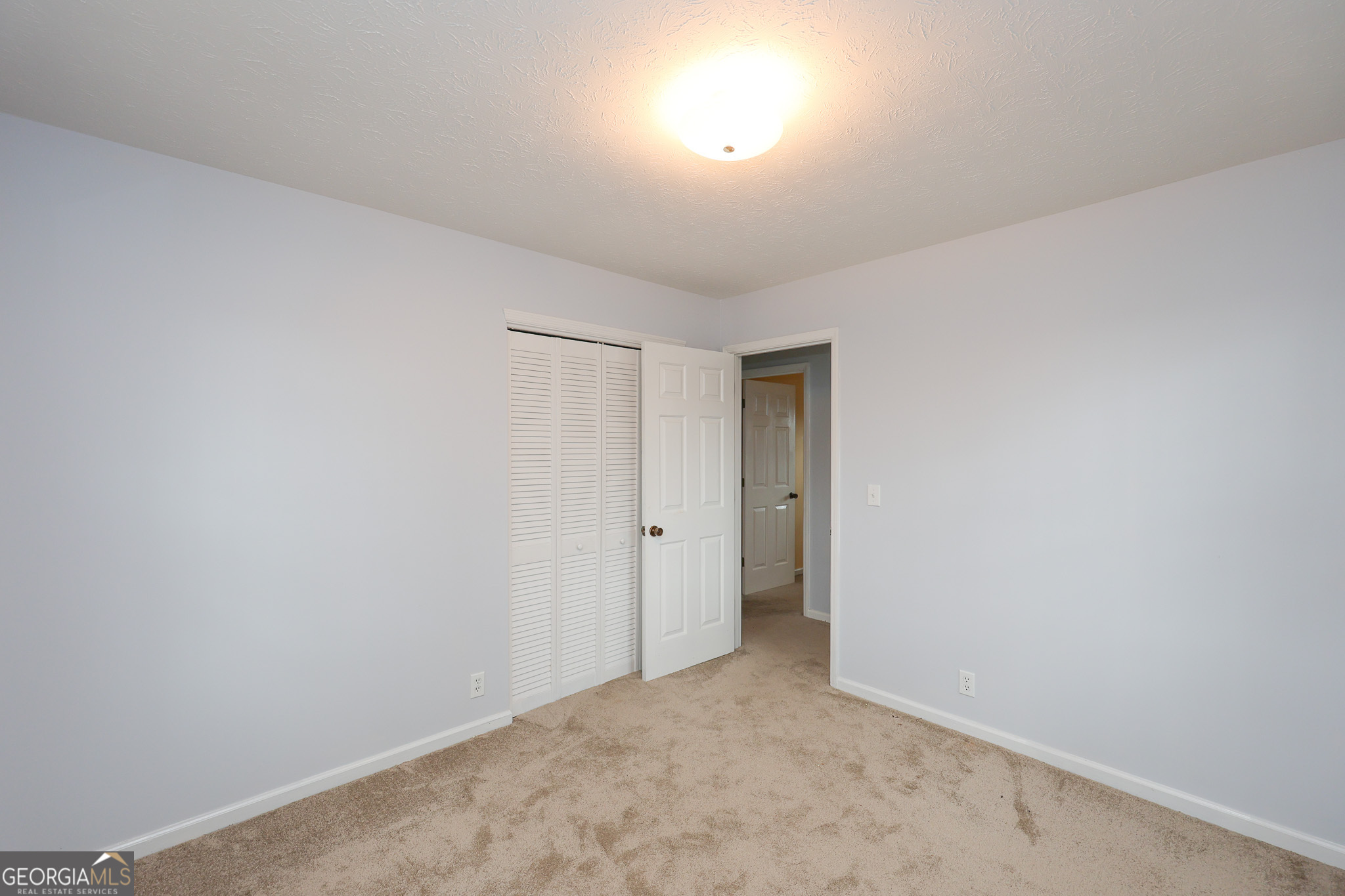207 North View Pointe Drive LaGrange, GA 30241 - Photo 28 of 74 a view of an empty room