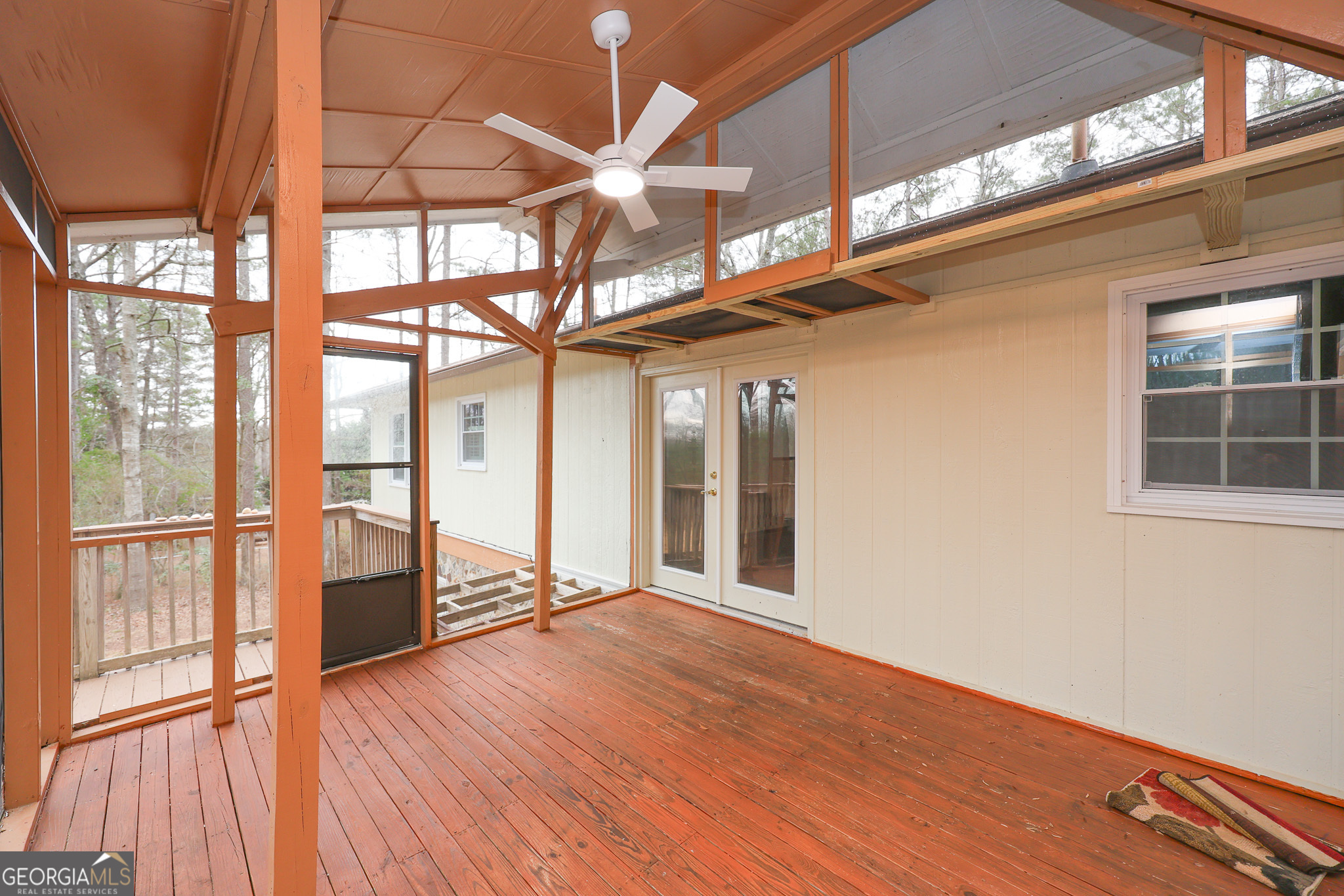 207 North View Pointe Drive LaGrange, GA 30241 - Photo 52 of 74 a view of an empty room with wooden floor and a window