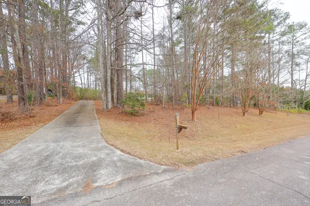 $349,900 | 207 North View Pointe Drive, LaGrange, GA 30241