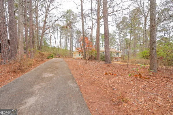 $349,900 | 207 North View Pointe Drive, LaGrange, GA 30241