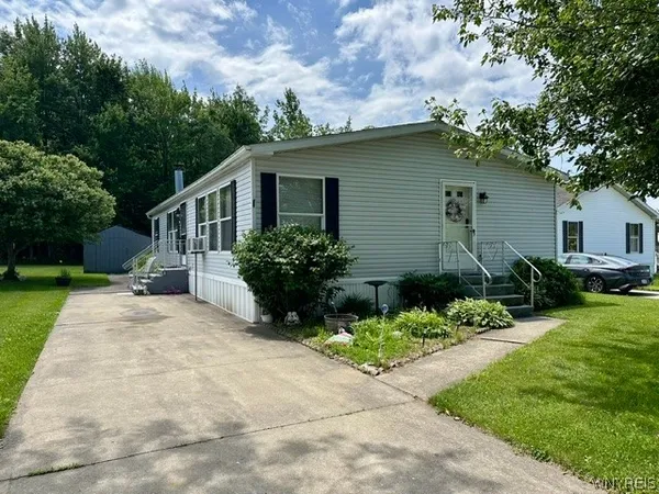$90,000 | 771 Thomas Lane, Evans, NY 14006