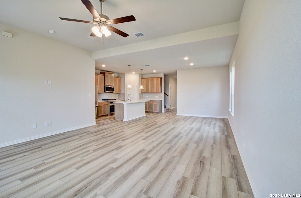 2114 Shepards Street Seguin, TX 78155 - Photo 7 of 31