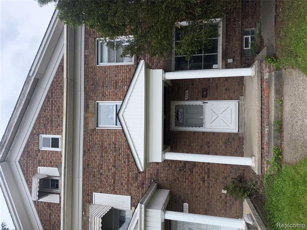 6306 Schaefer Road Dearborn, MI 48126 - Photo 2 of 17