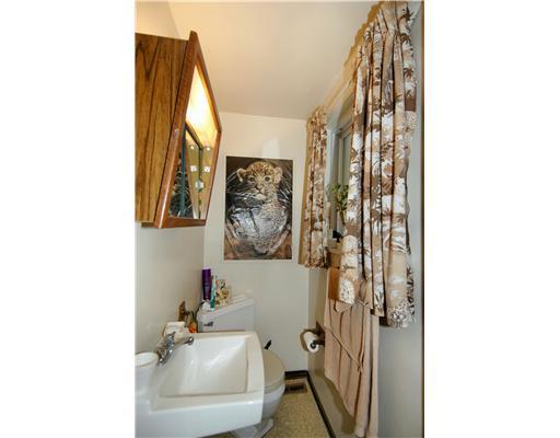220 Hillendale Road Pittsburgh, PA 15237 - Photo 9 of 15 Master Bath/Spa.