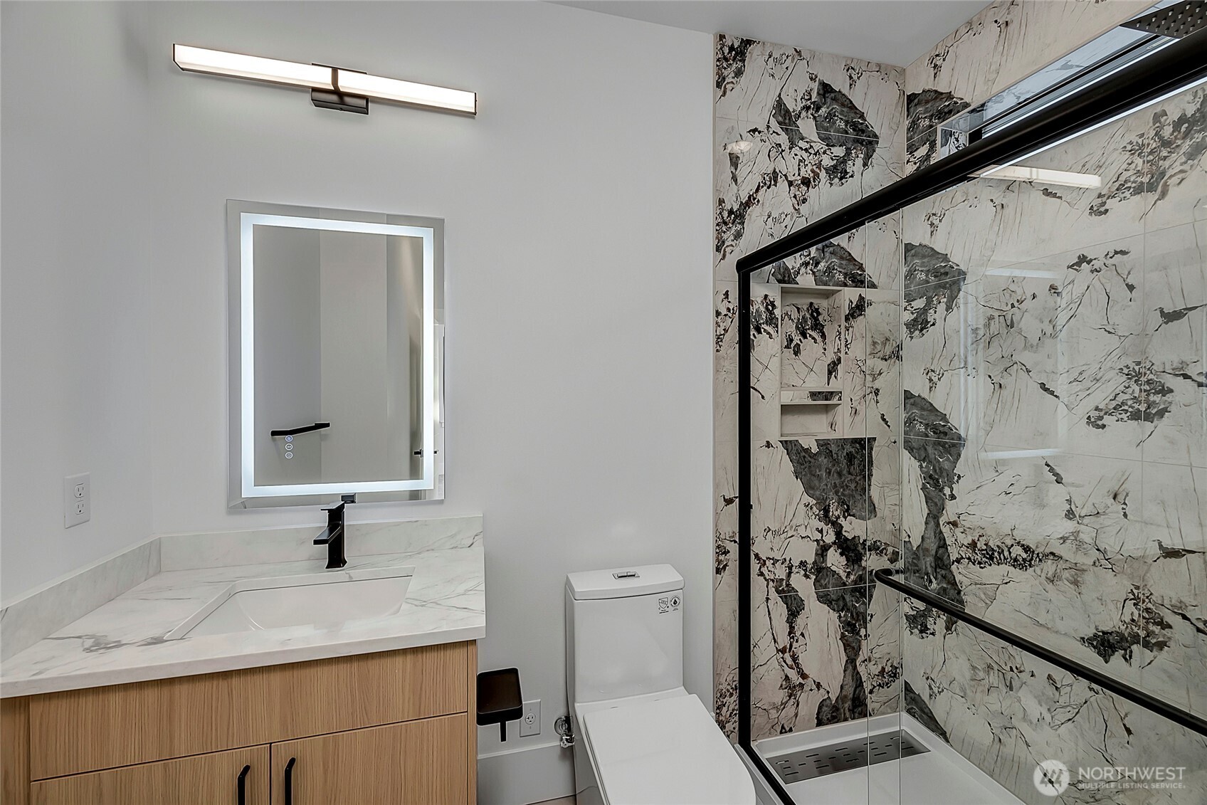 16215 Simonds Road Northeast Kenmore, WA 98028 - Photo 12 of 29