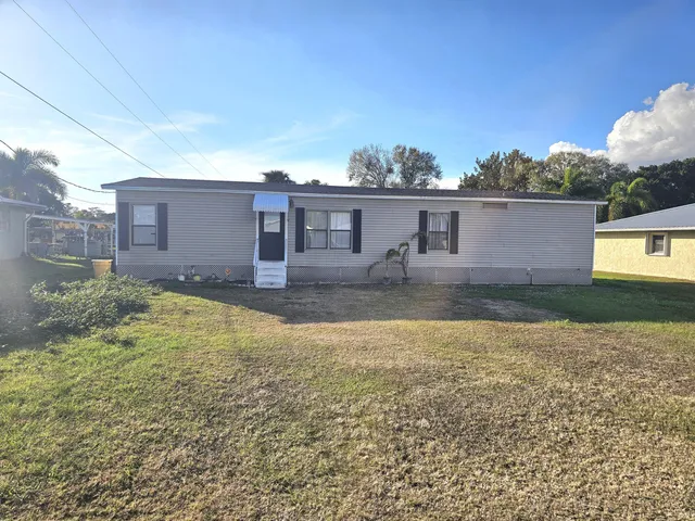$185,000 | 3045 Southeast 36th Avenue, Okeechobee, FL 34974