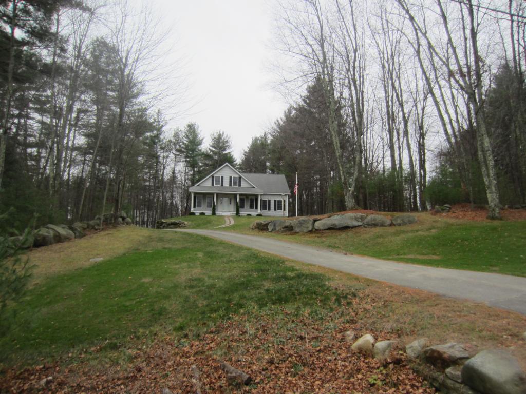 14 Wiggin Road Bedford, NH 03110 - Photo 1 of 29