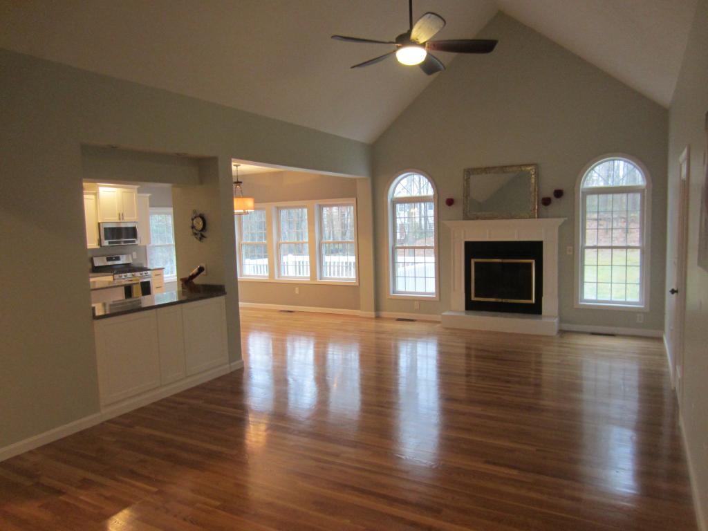 14 Wiggin Road Bedford, NH 03110 - Photo 14 of 29