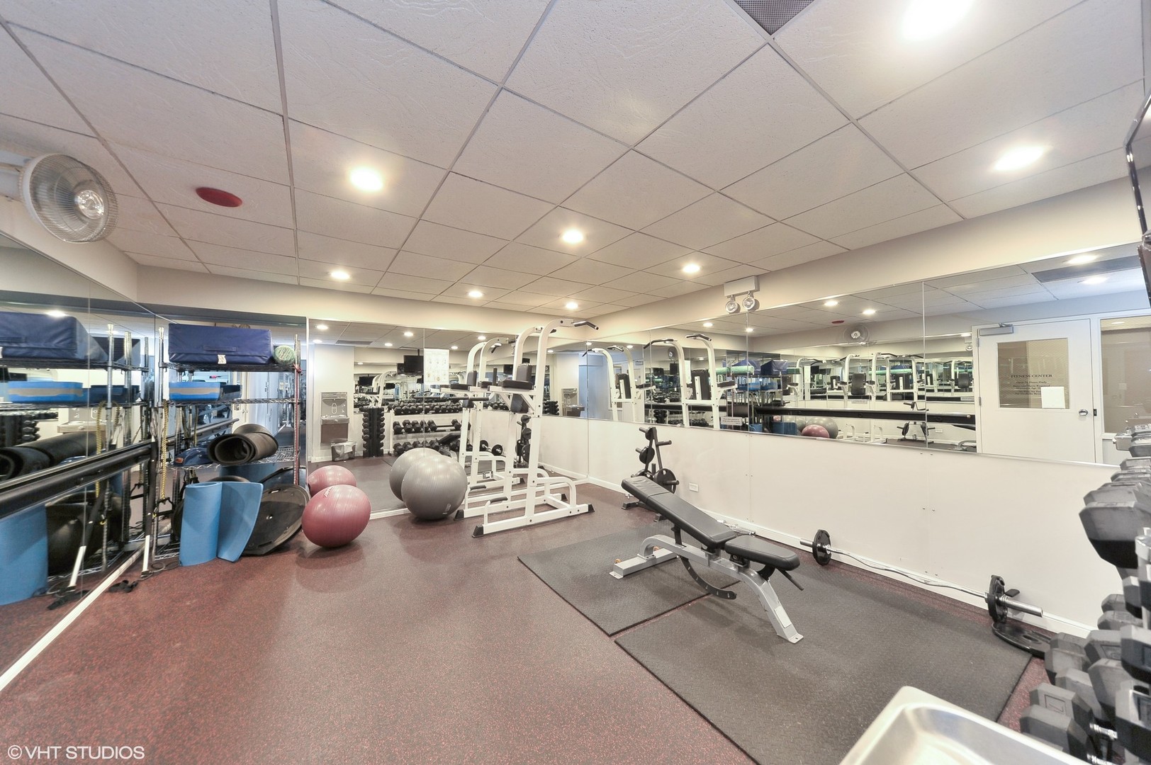 111 East Chestnut Street, Unit 14H Chicago, IL 60611 - Photo 11 of 15