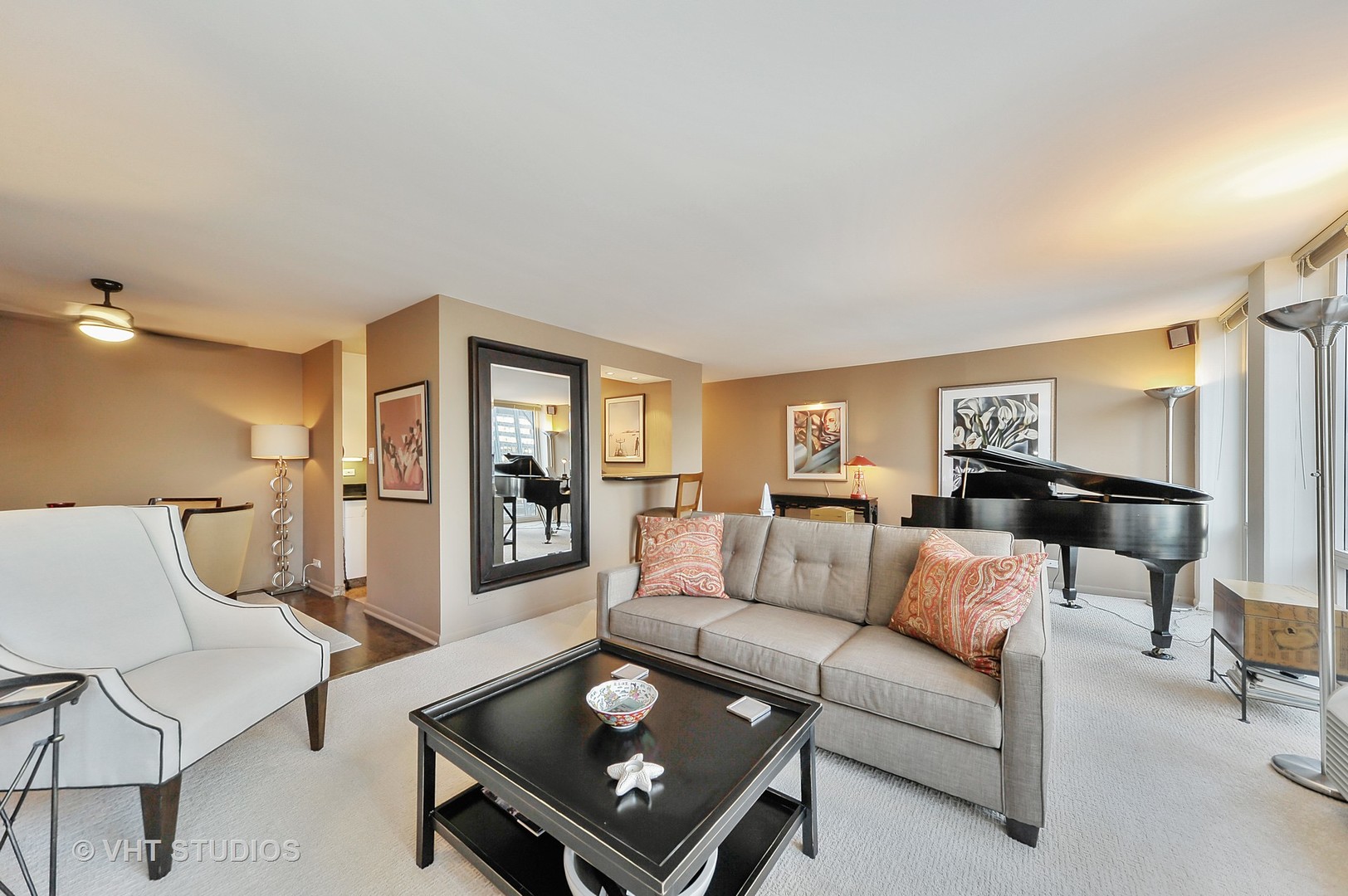 111 East Chestnut Street, Unit 14H Chicago, IL 60611 - Photo 7 of 15
