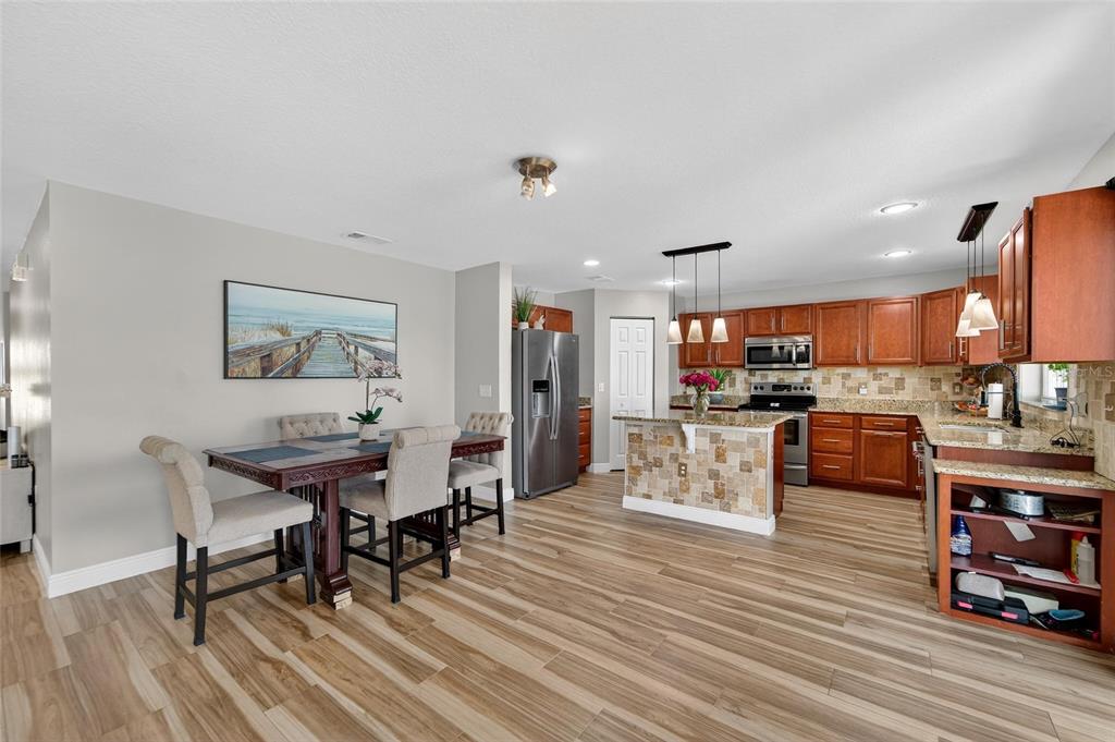 5325 Sandy Shell Drive Apollo Beach, FL 33572 - Photo 17 of 83