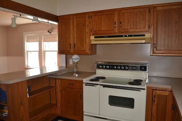 $2,700 | 1421 Morton Avenue, New Bedford, MA 02745
