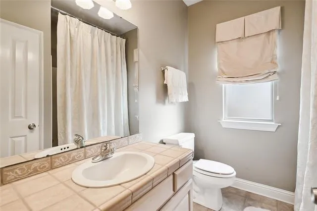 $3,000 | 236 Highland Drive, Mandeville, LA 70471