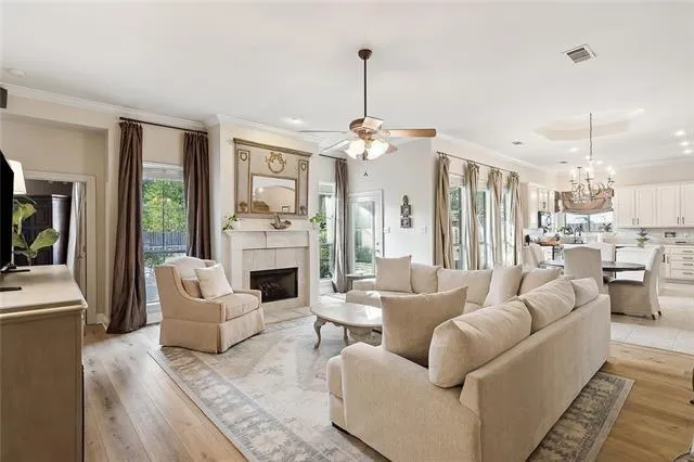 $3,000 | 236 Highland Drive, Mandeville, LA 70471