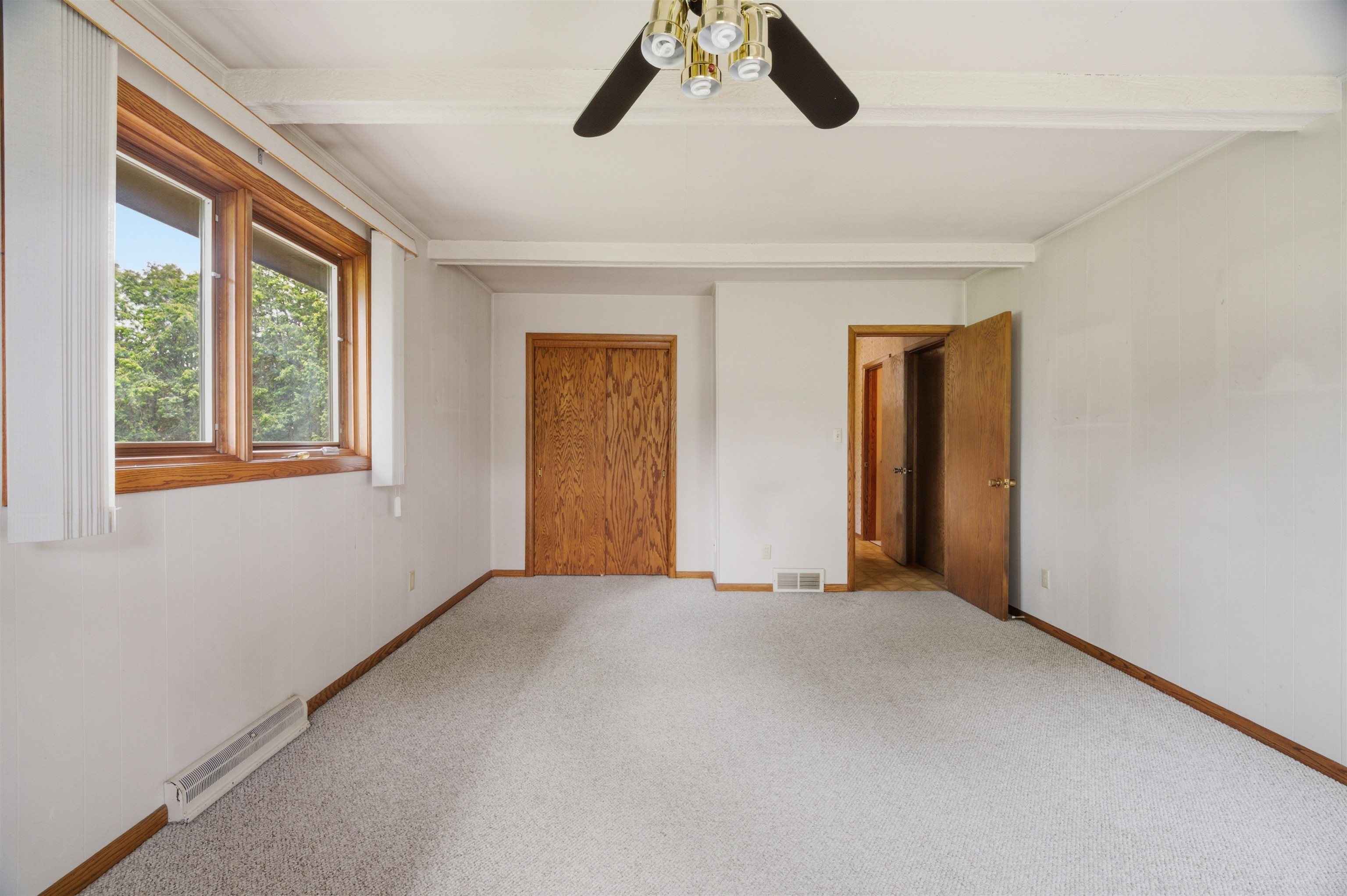 1102 South Ridge Lane Appleton, WI 54914 - Photo 12 of 52
