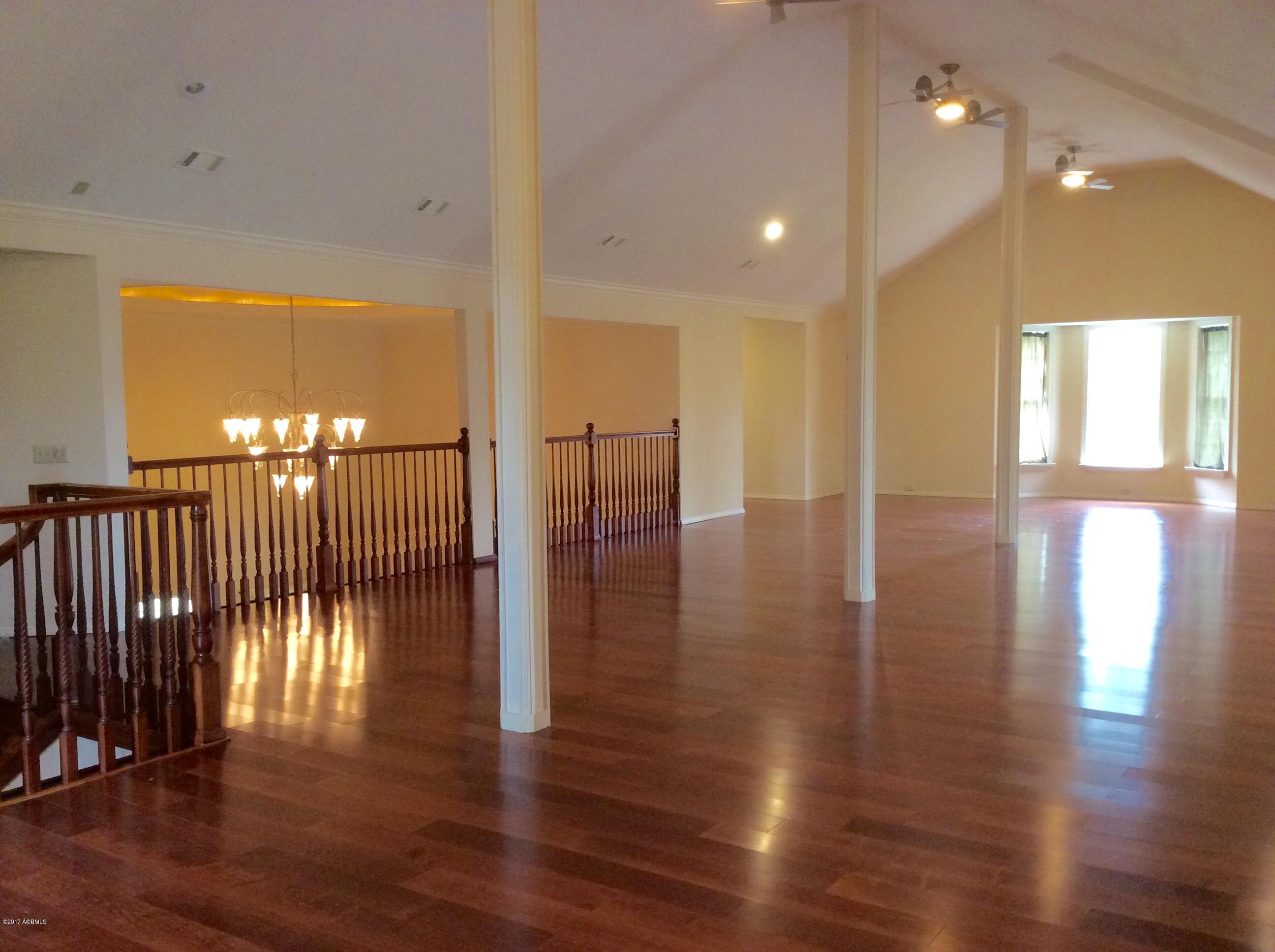 410 Seaside Road St. Helena Island, SC 29920 - Photo 3 of 19 Upstairs Loft