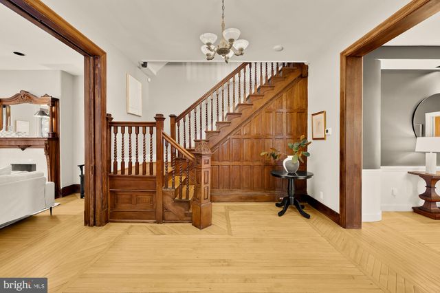 $1,750,000 | 100 W Street Northwest, Washington, DC 20001