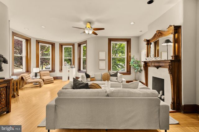 $1,750,000 | 100 W Street Northwest, Washington, DC 20001