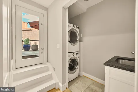 $1,750,000 | 100 W Street Northwest, Washington, DC 20001