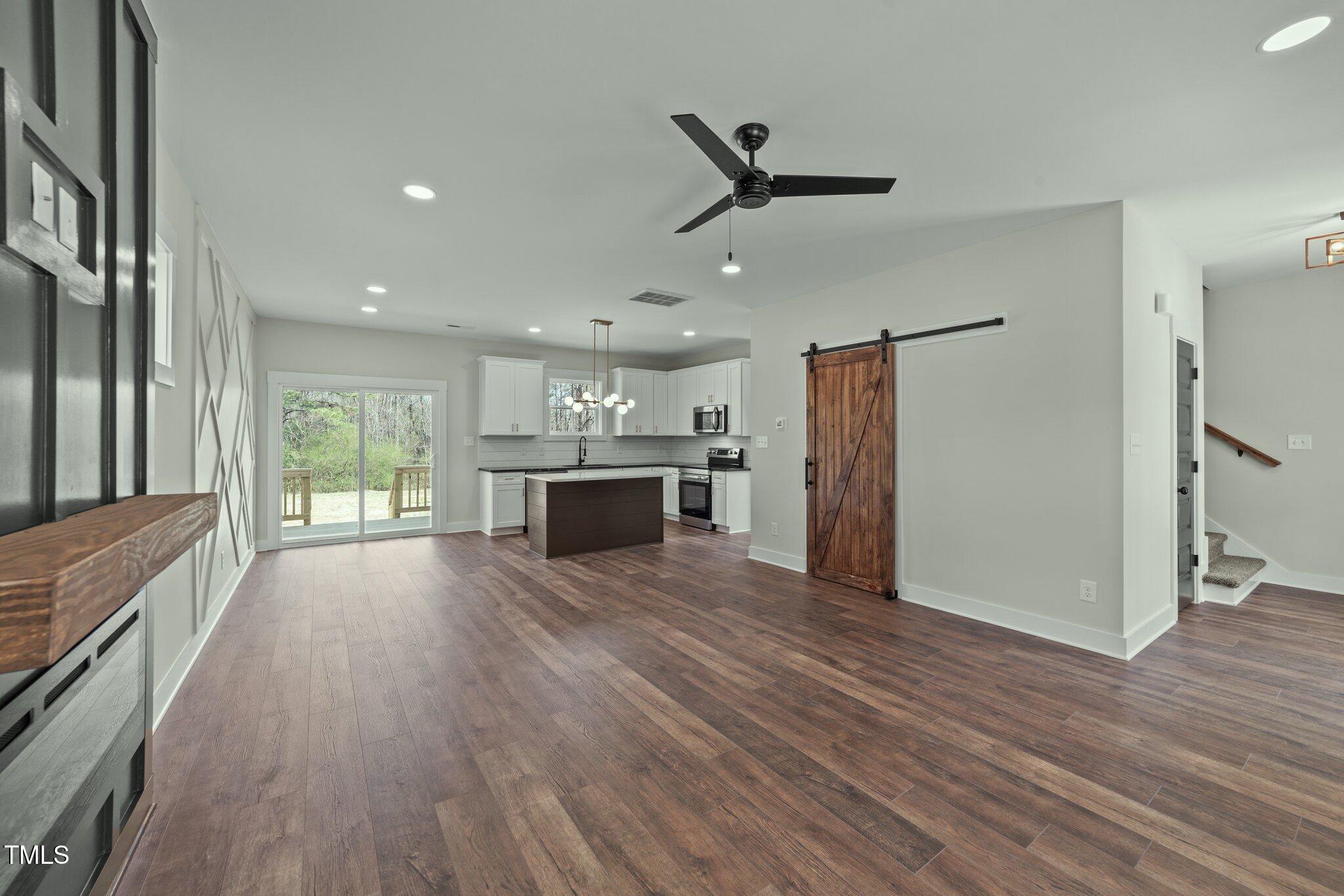 1019 Thompson Road Four Oaks, NC 27524 - Photo 6 of 38 18-web-or-mls-VB4A5721