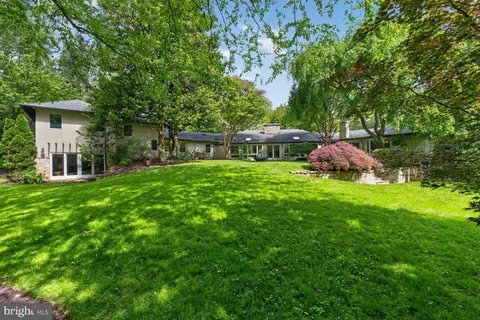 $2,000,000 | 3439 Malbrook Drive, Falls Church, VA 22044