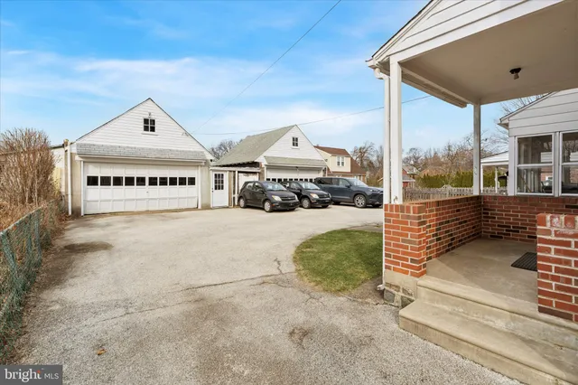 $440,000 | 1525 West Wynnewood Road, Ardmore, PA 19003