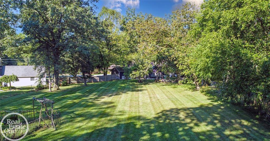 49730 Shelby Road Utica, MI 48317 - Photo 3 of 12 Gallery Image 3