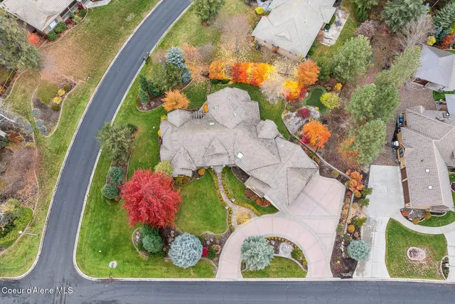 $1,695,000 | 2240 East Woodstone Drive, Hayden, ID 83835