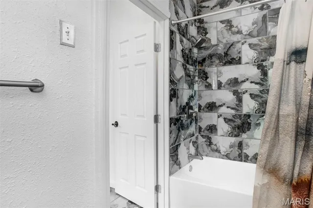 $209,000 | 2845 Chippewa Street, St. Louis, MO 63118