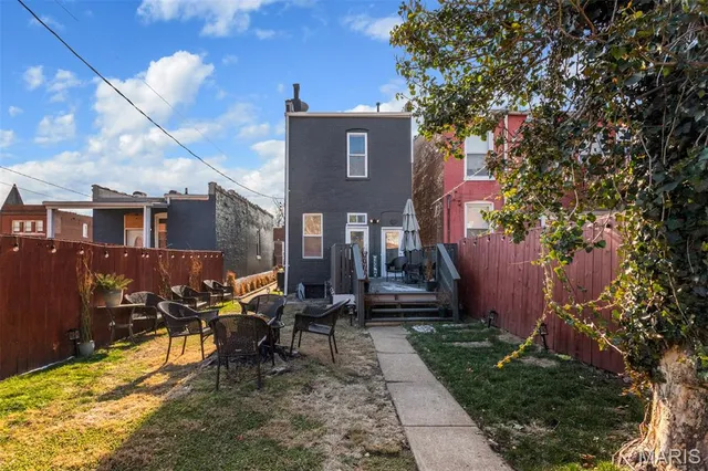 $209,000 | 2845 Chippewa Street, St. Louis, MO 63118