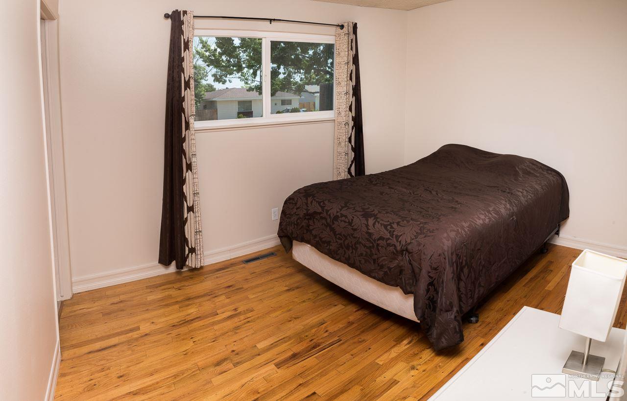 637 Ibis Lane Reno, NV 89503 - Photo 8 of 20 Photo 8