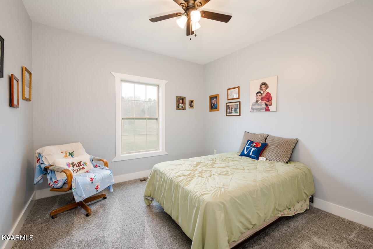 415 Temple Road Maryville, TN 37804 - Photo 11 of 25 415 Temple Rd, Walland, TN 37886-9