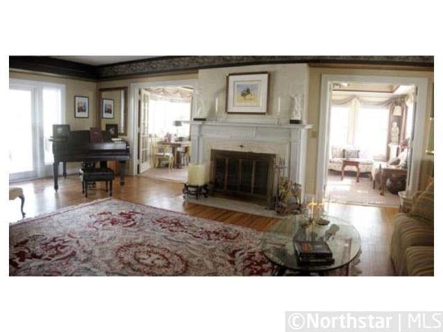 421 Bushaway Road Wayzata, MN 55391 - Photo 7 of 18 Gallery Image 7