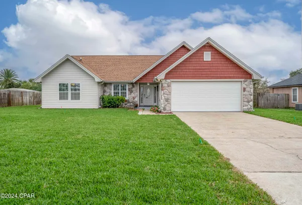 $2,000 | 305 South Star Avenue, Panama City, FL 32404