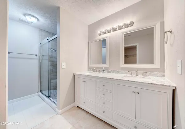 $2,000 | 305 South Star Avenue, Panama City, FL 32404