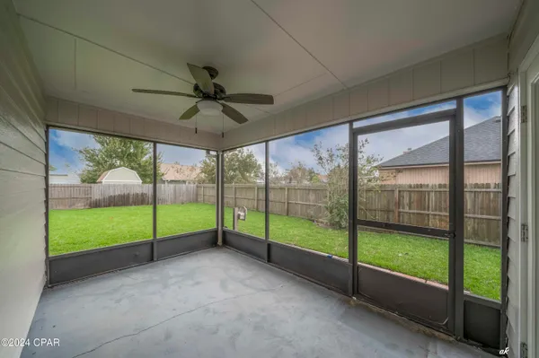 $2,000 | 305 South Star Avenue, Panama City, FL 32404