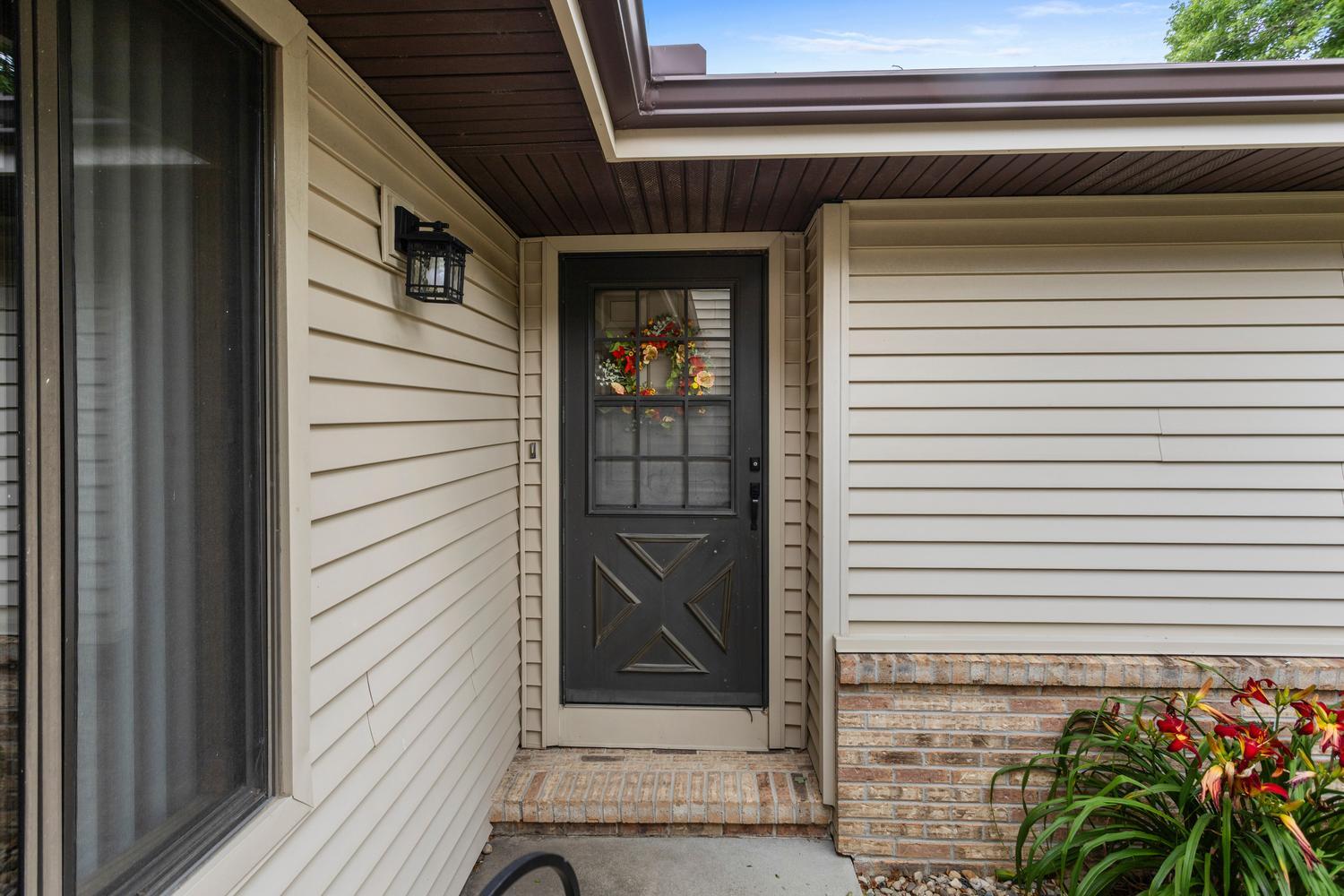 2005 Eagle Ridge Court, Unit D Urbana, IL 61802 - Photo 5 of 34