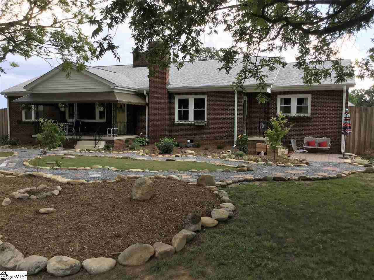 330 Goodjoin Road Campobello, SC 29322 - Photo 5 of 24