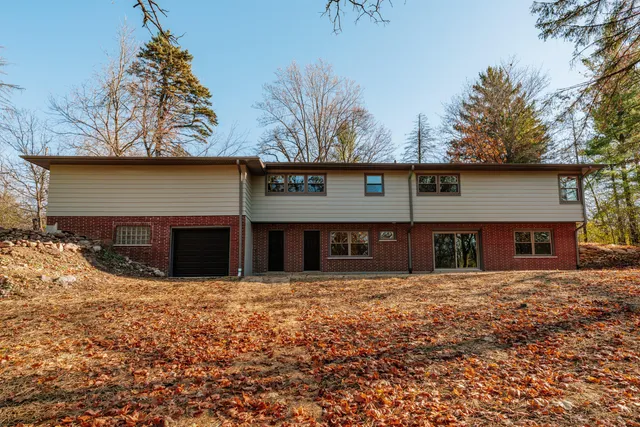 $549,000 | 9710 304th Avenue, Salem Lakes, WI 53105