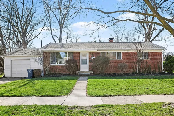 $440,000 | 2419 Faye Drive, Ann Arbor, MI 48103