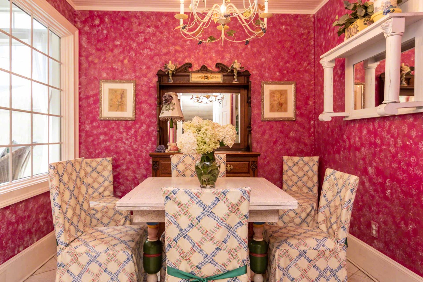 25 High Street Edgartown, MA 02539 - Photo 15 of 26 a view of a dining room with furniture and wooden floor