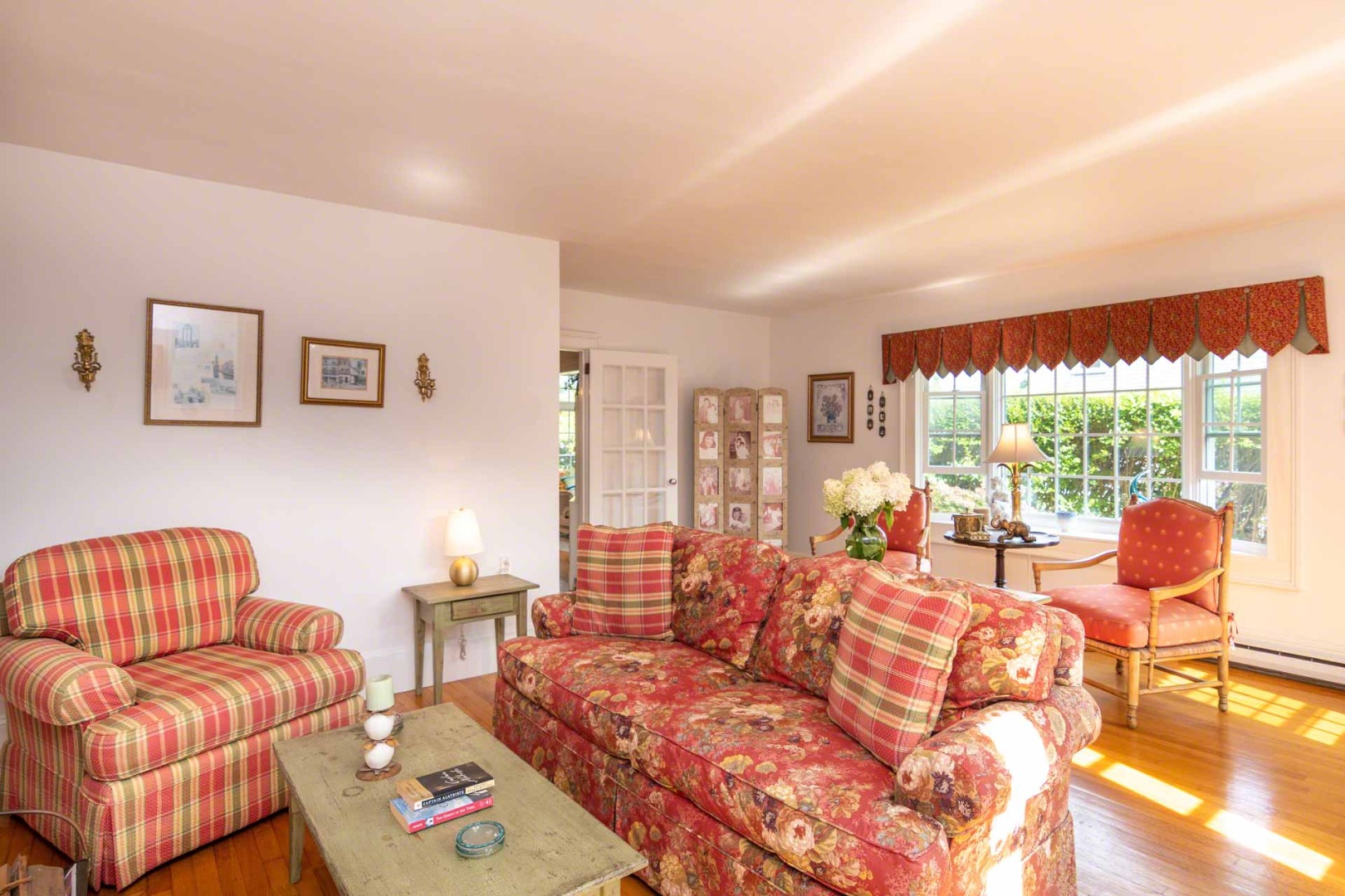 25 High Street Edgartown, MA 02539 - Photo 5 of 26 a living room with furniture and a large window