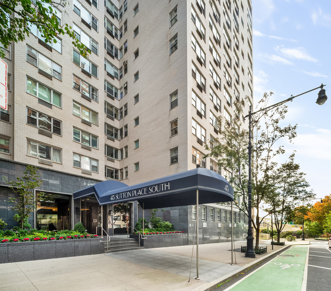 45 Sutton Place South, Unit SOUTH7C Manhattan, NY 10022 - Photo 10 of 12 front view of a building
