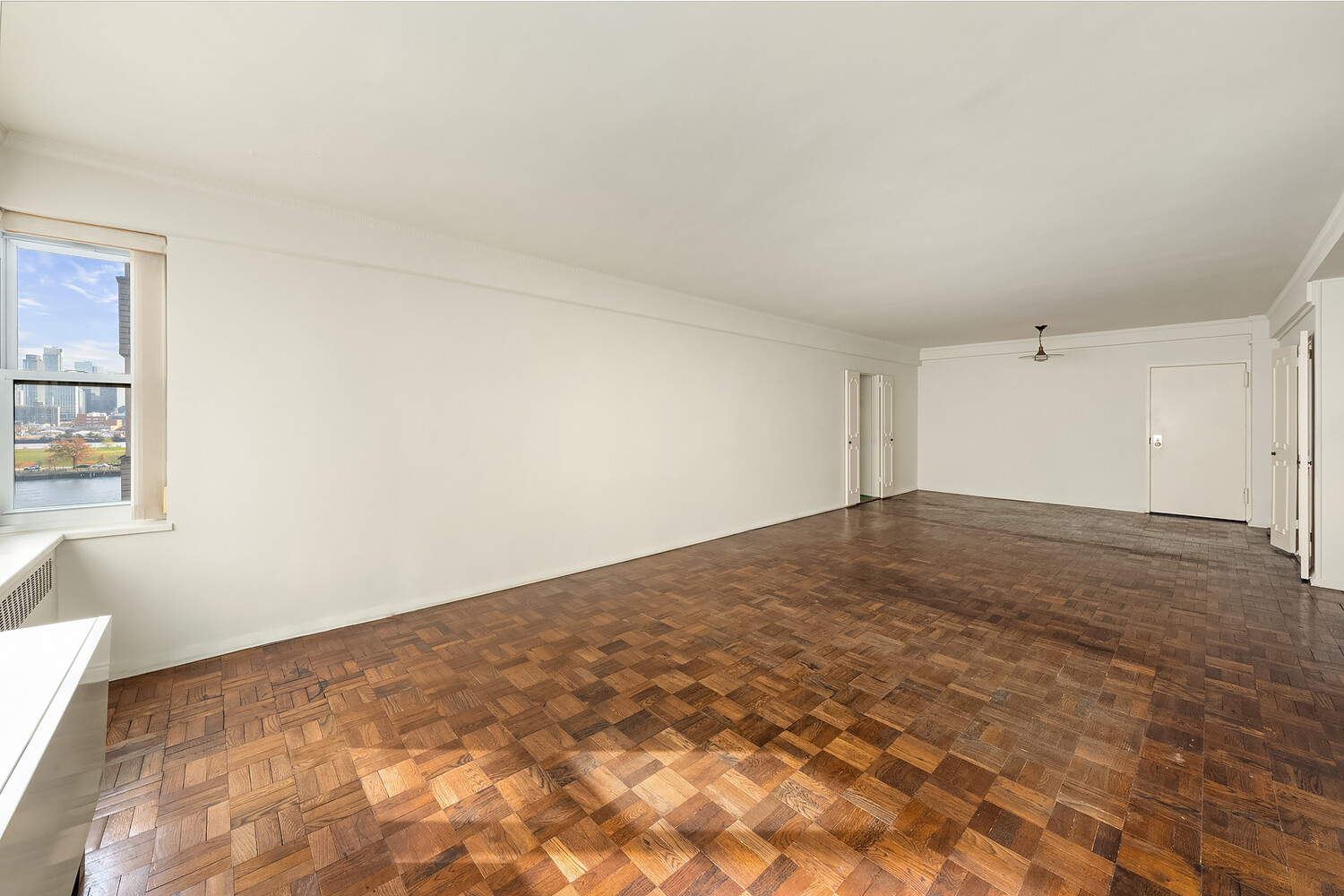 45 Sutton Place South, Unit SOUTH7C Manhattan, NY 10022 - Photo 4 of 12 a view of empty room