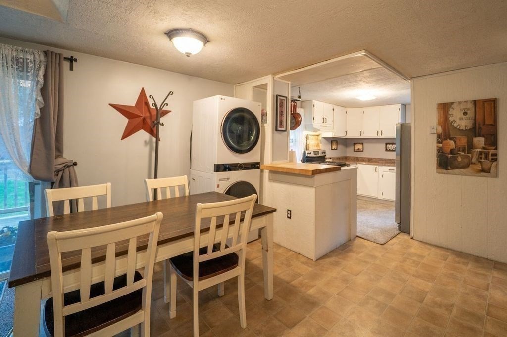 49 Fitzgerald Road Charlton, MA 01507 - Photo 17 of 24