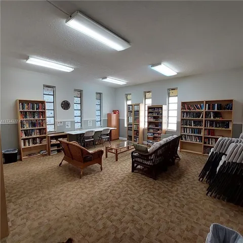 $85,000 | 4805 Northwest 35th Street, Unit 506, Lauderdale Lakes, FL 33319