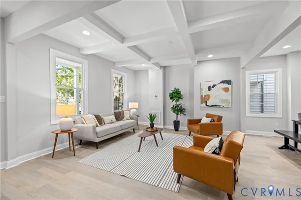 $475,000 | 327 South Cherry Street, Richmond, VA 23220