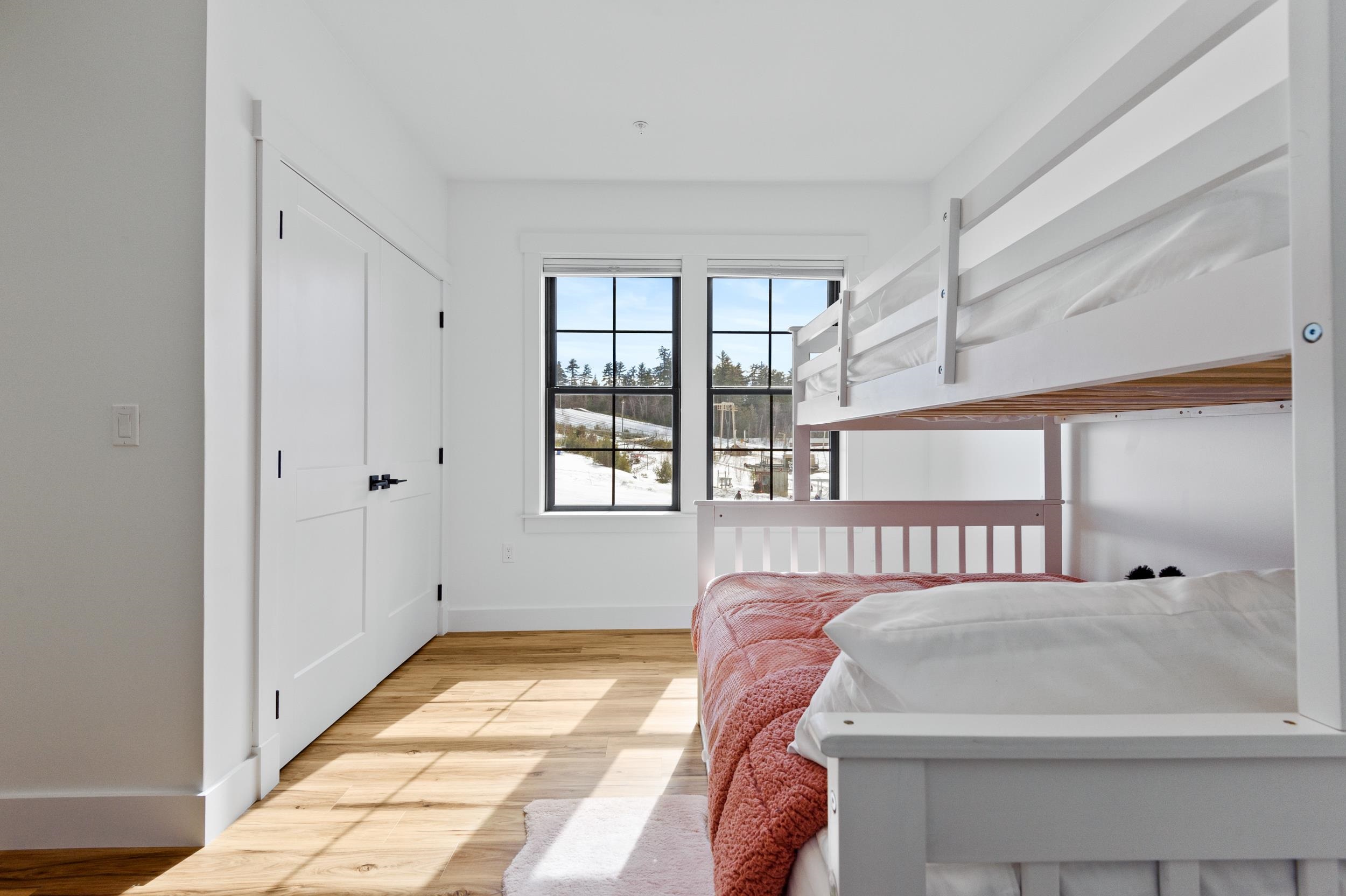 239 Skimobile Road, Unit 301 Conway, NH 03860 - Photo 20 of 49 Gallery Image 20