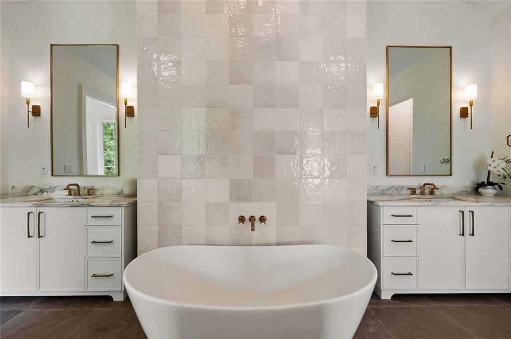 95 Blackland Road Northwest Atlanta, GA 30342 - Photo 27 of 65