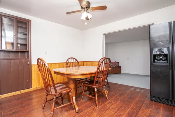 $203,000 | 1114 East Lafayette Street, Bloomington, IL 61701